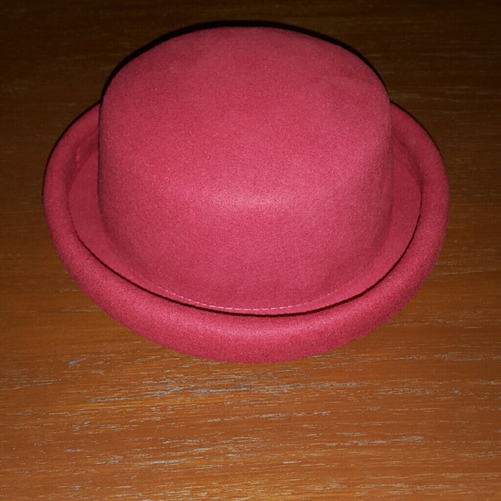 Red Bowlers/Derby hat